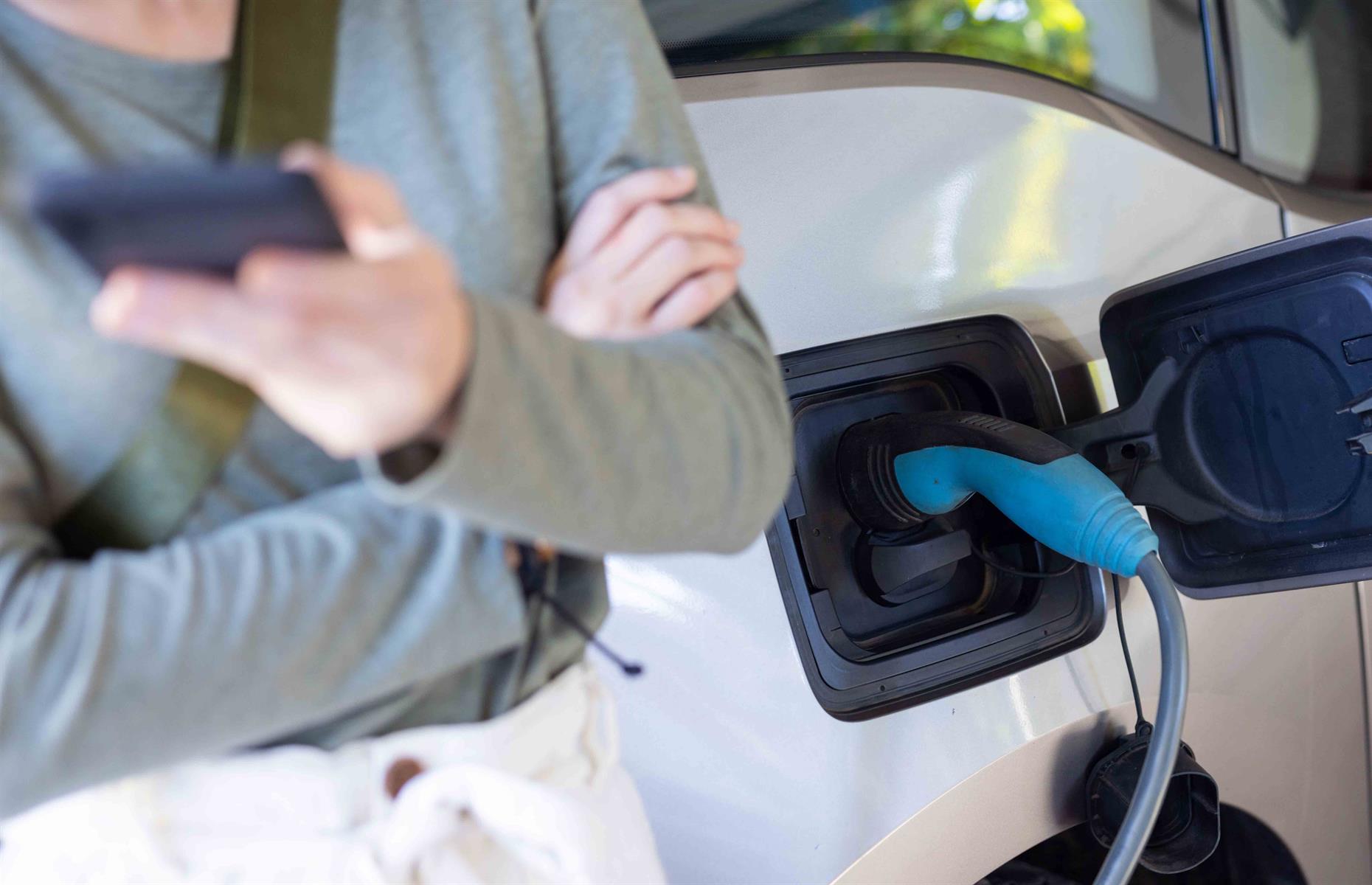Trends: phasing out fossil fuels
